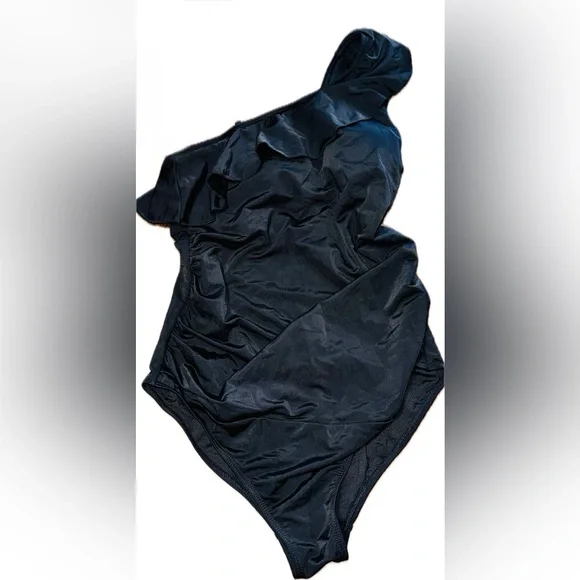 Summer Swimsuits BUNDLE of 4 (Size L, XL)… - Picture 3 of 15